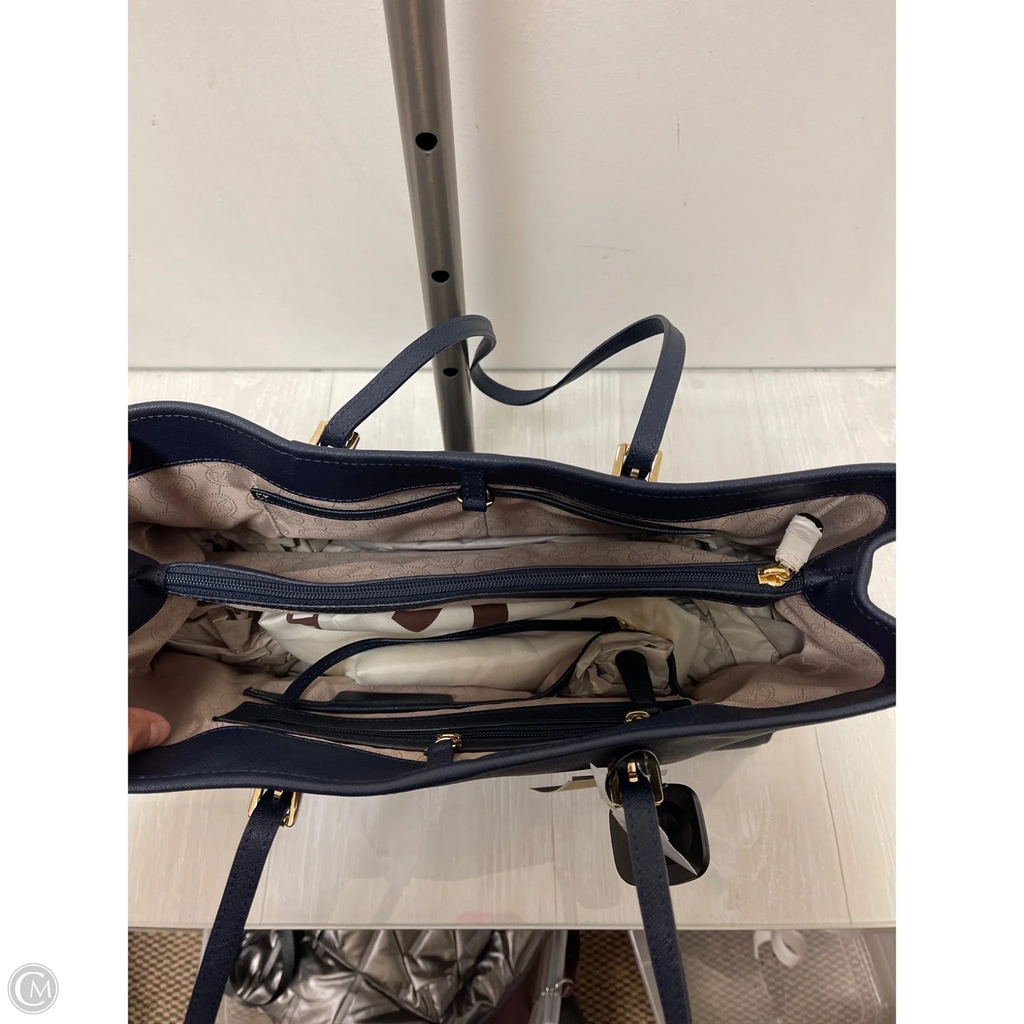 Handbag Designer By Michael Kors, Size: Medium