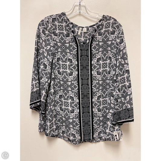 Top Long Sleeve By Cato In Black & White, Size: Xs