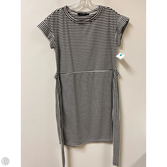 Dress Casual Midi By Clothes Mentor In Black & White, Size: S