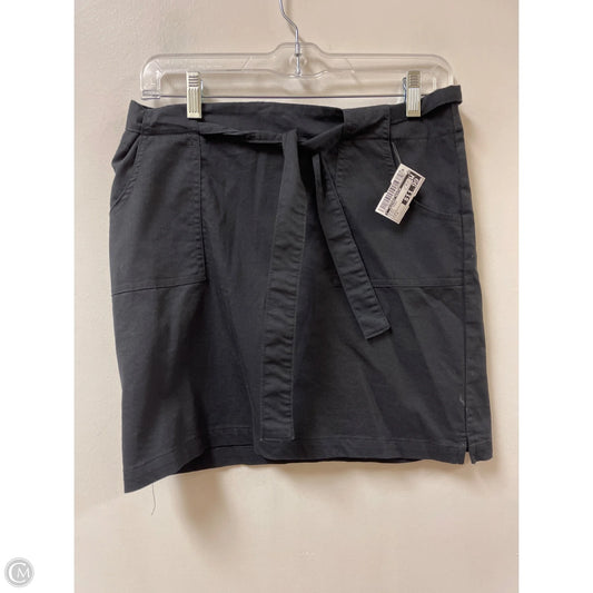 Skirt Midi By Clothes Mentor In Black, Size: 4