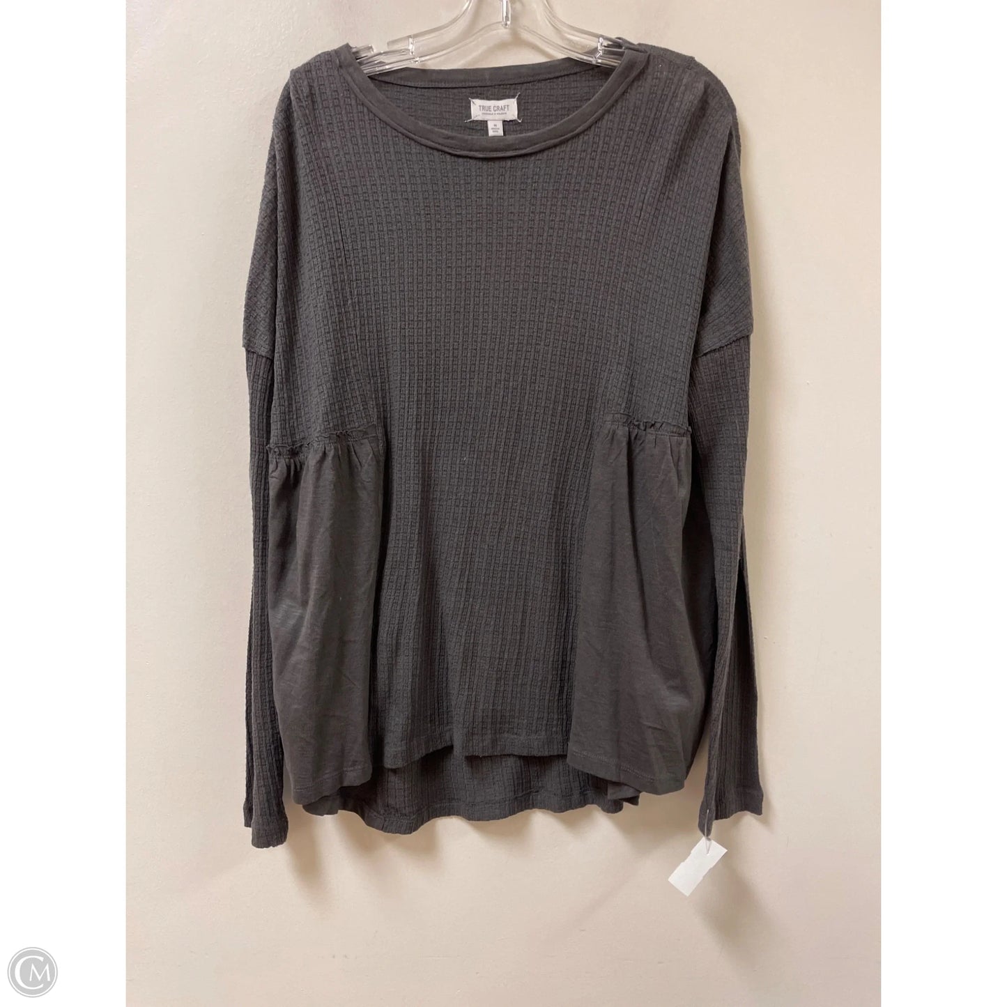 Top Long Sleeve By True Craft In Grey, Size: M
