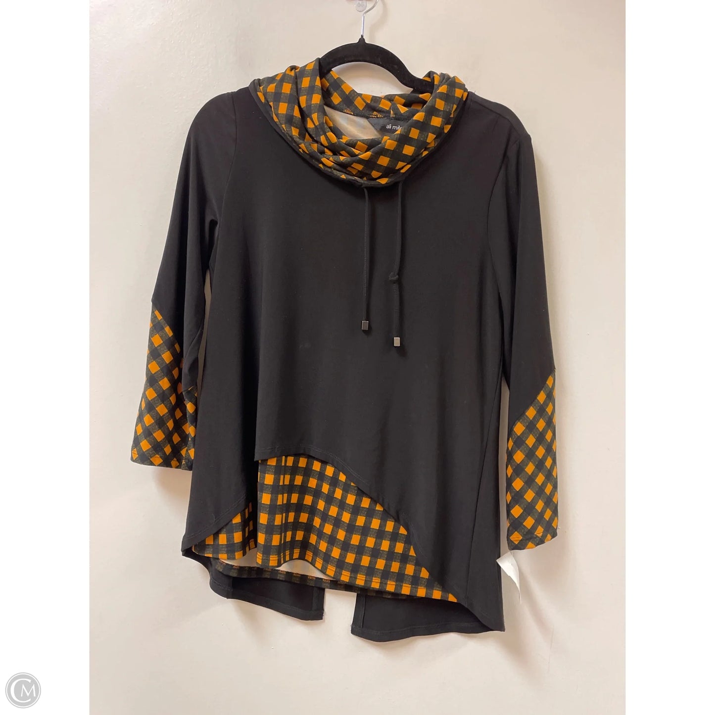 Sweatshirt Collar By Ali Miles In Black & Orange, Size: Sp