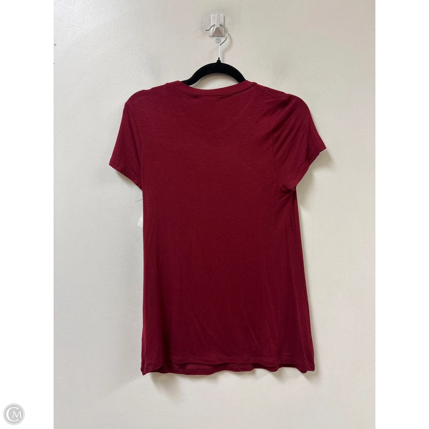Top Short Sleeve By Clothes Mentor In Red, Size: S