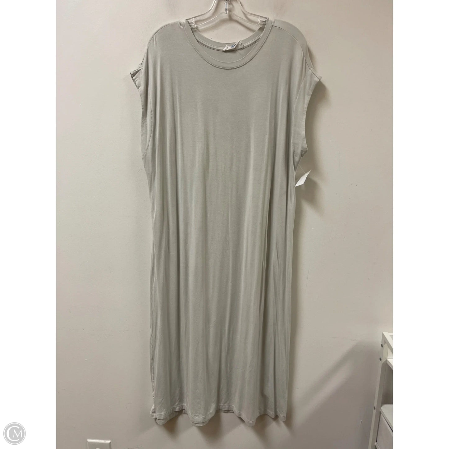Dress Casual Midi By Double Zero In Grey, Size: M