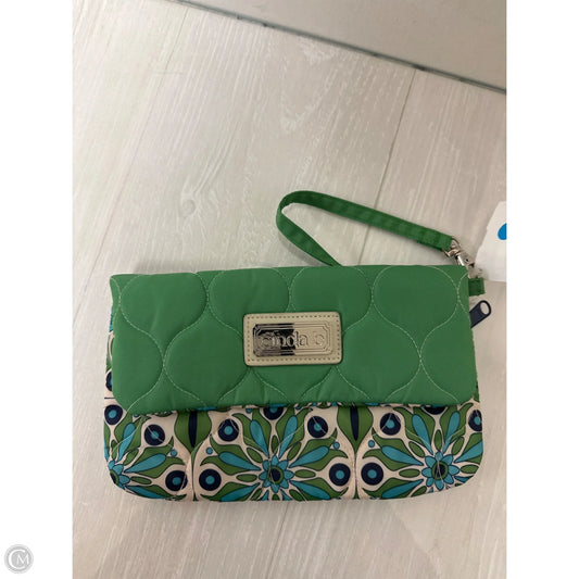 Wristlet By Clothes Mentor, Size: Medium