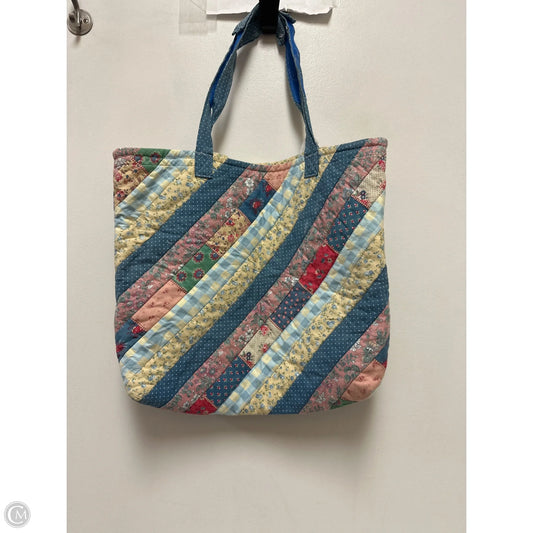 Tote By Clothes Mentor, Size: Large