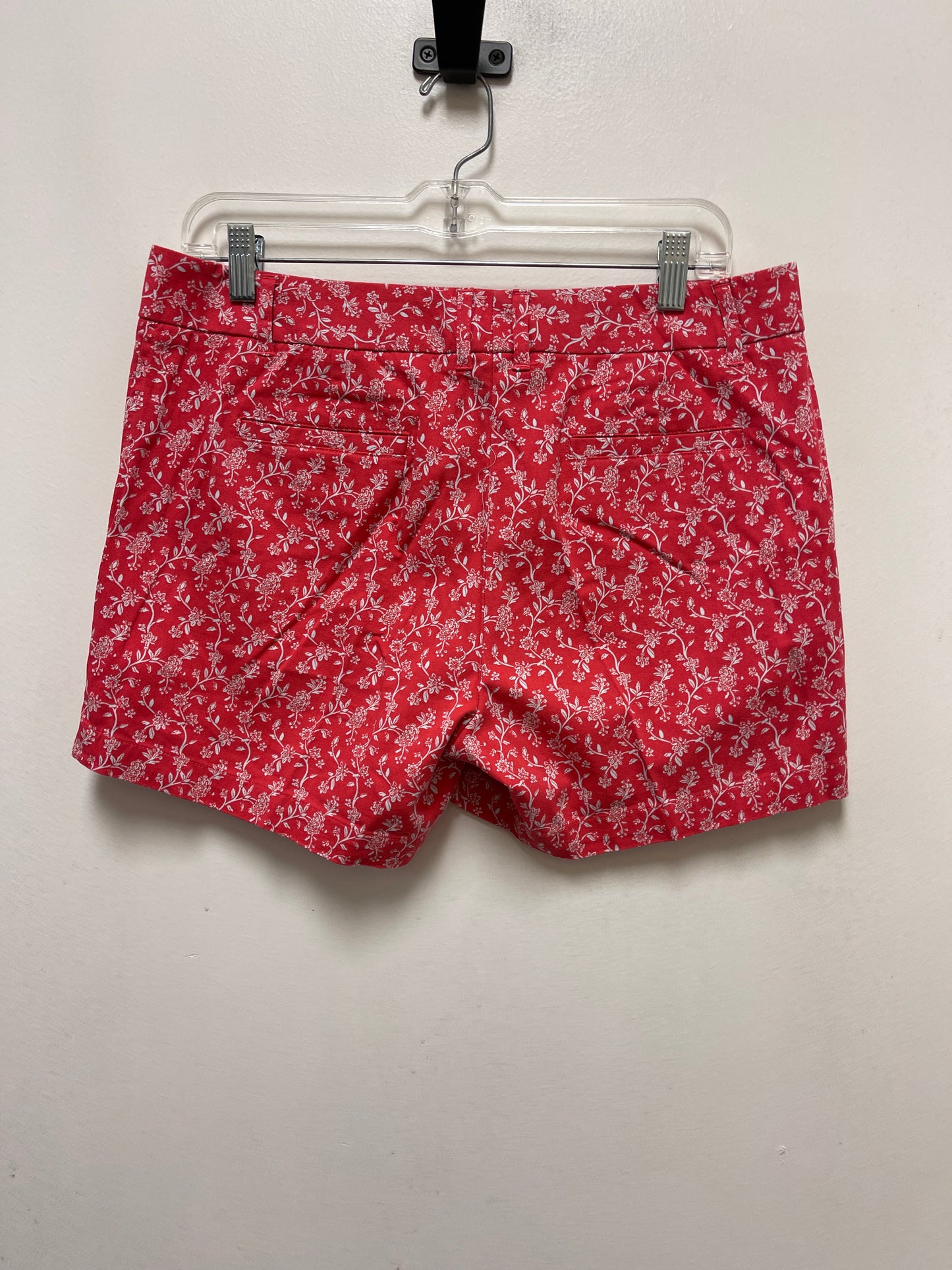 Red Shorts Clothes Mentor, Size 8