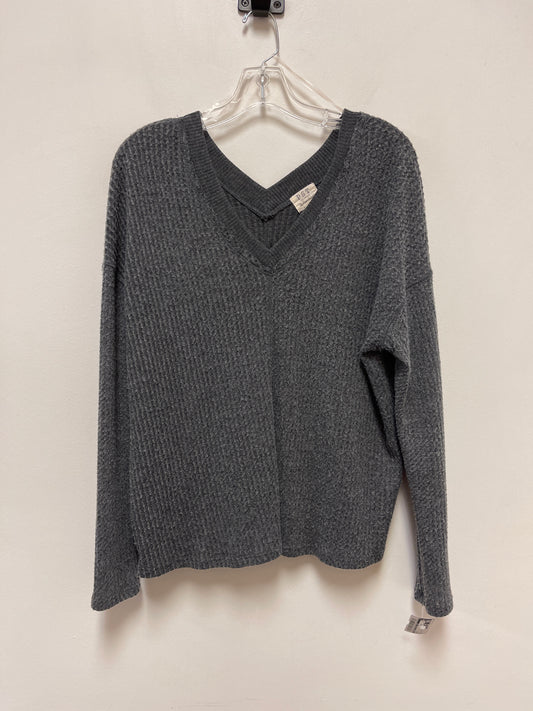 Top Long Sleeve By Project Social Tee In Grey, Size: S