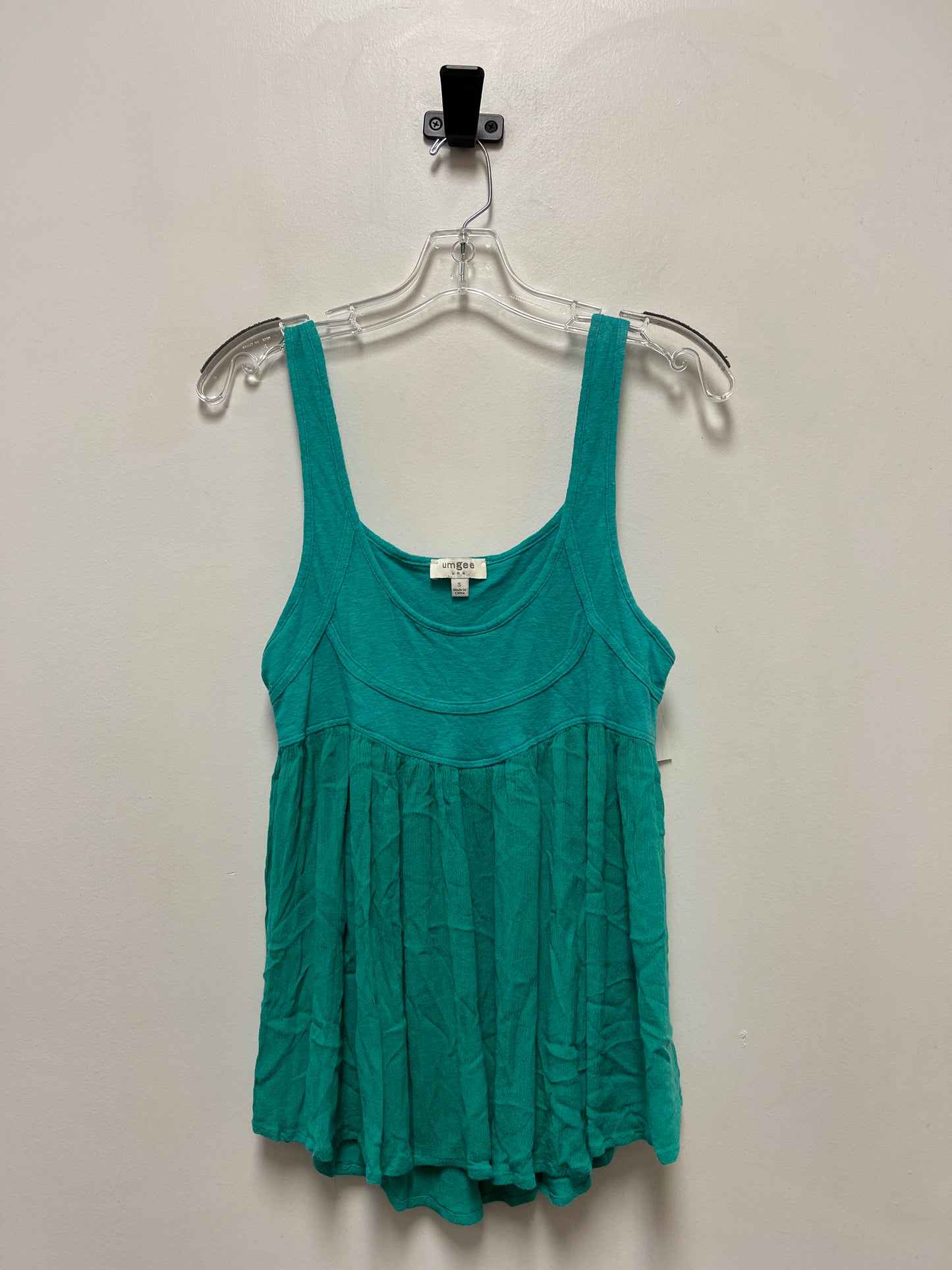 Top Sleeveless By Umgee In Green, Size: S