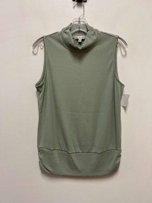 Top Sleeveless By Clothes Mentor In Green, Size: M