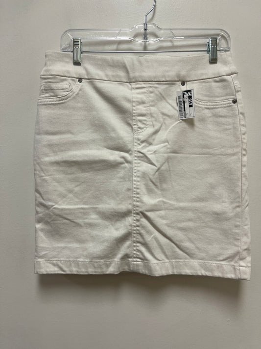 Skort By Chicos In White, Size: 2