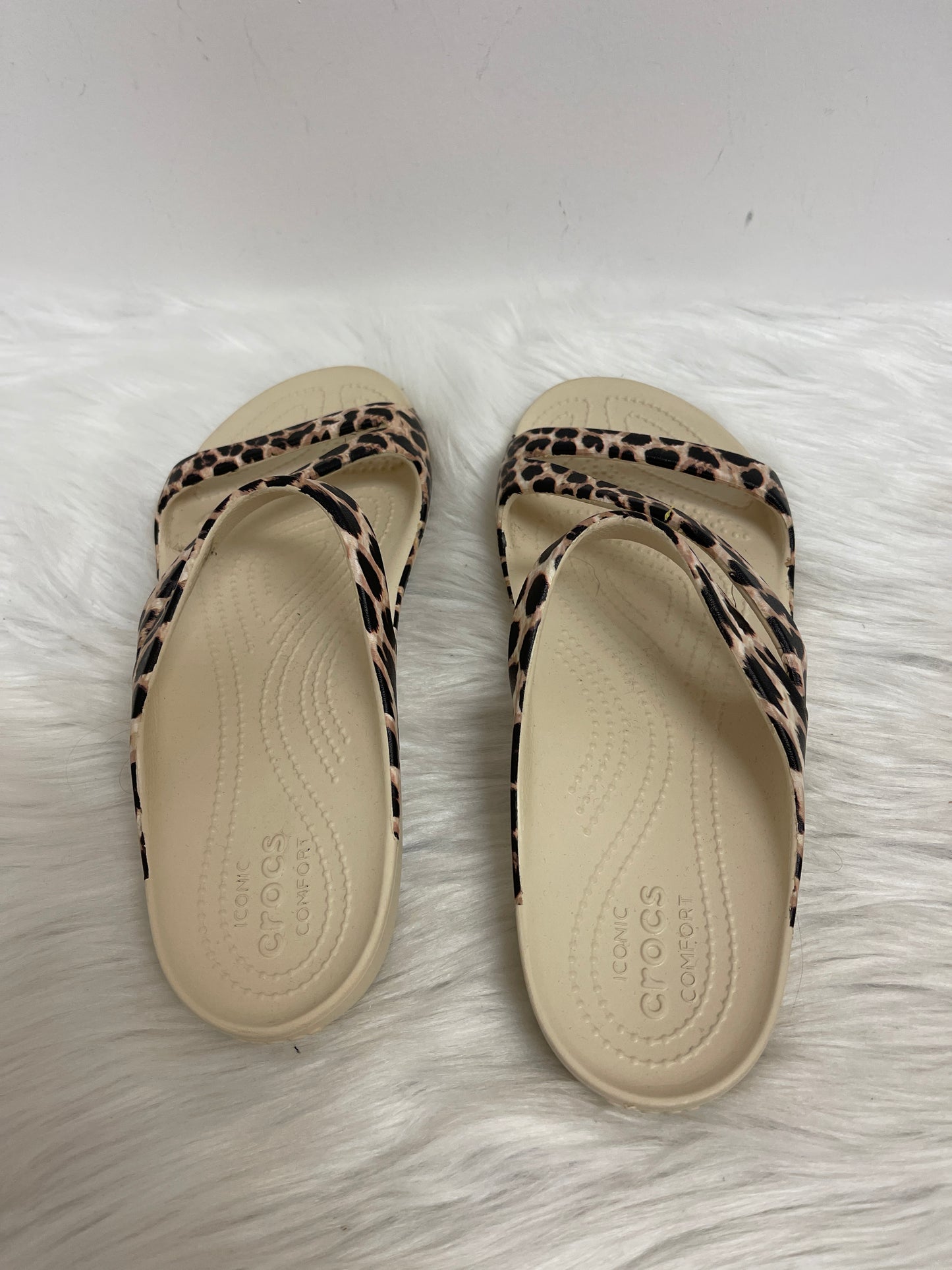 Sandals Flats By Crocs In Animal Print, Size: 11