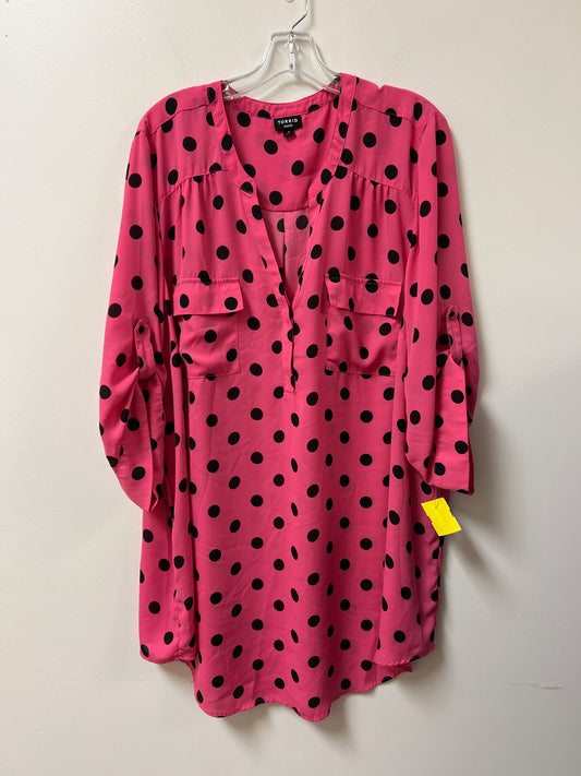 Top Long Sleeve By Torrid In Polkadot Pattern, Size: 4x