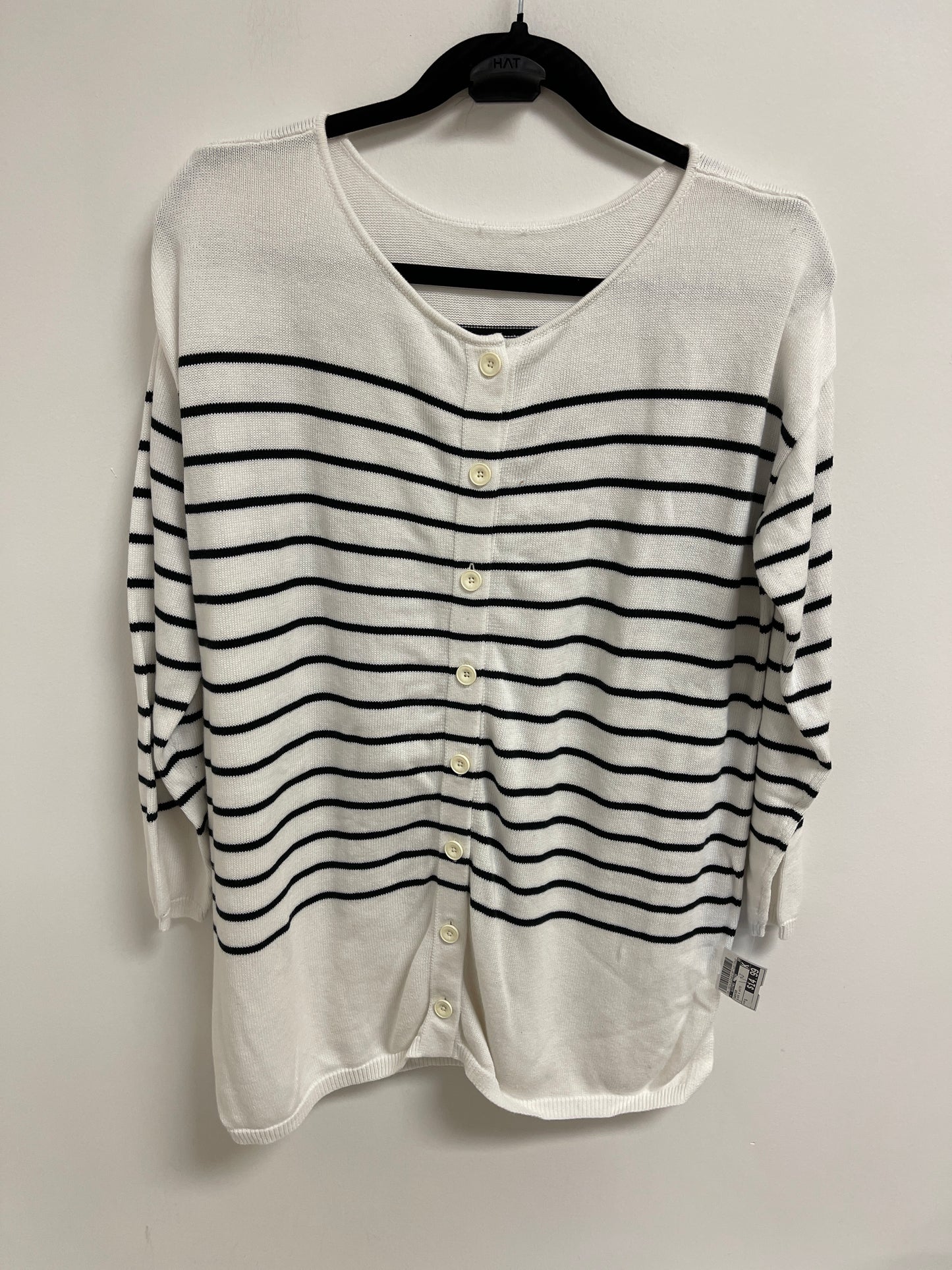 Sweater By Clothes Mentor In Black & White, Size: S