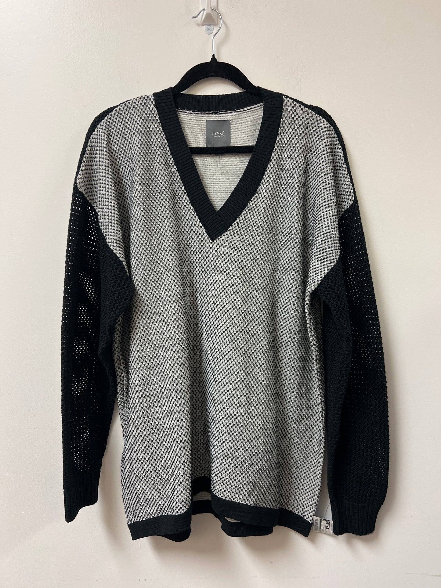 Sweater By Lysse In Black & White, Size: L