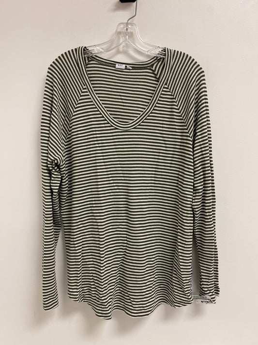 Top Long Sleeve By Gap In Green, Size: Xl