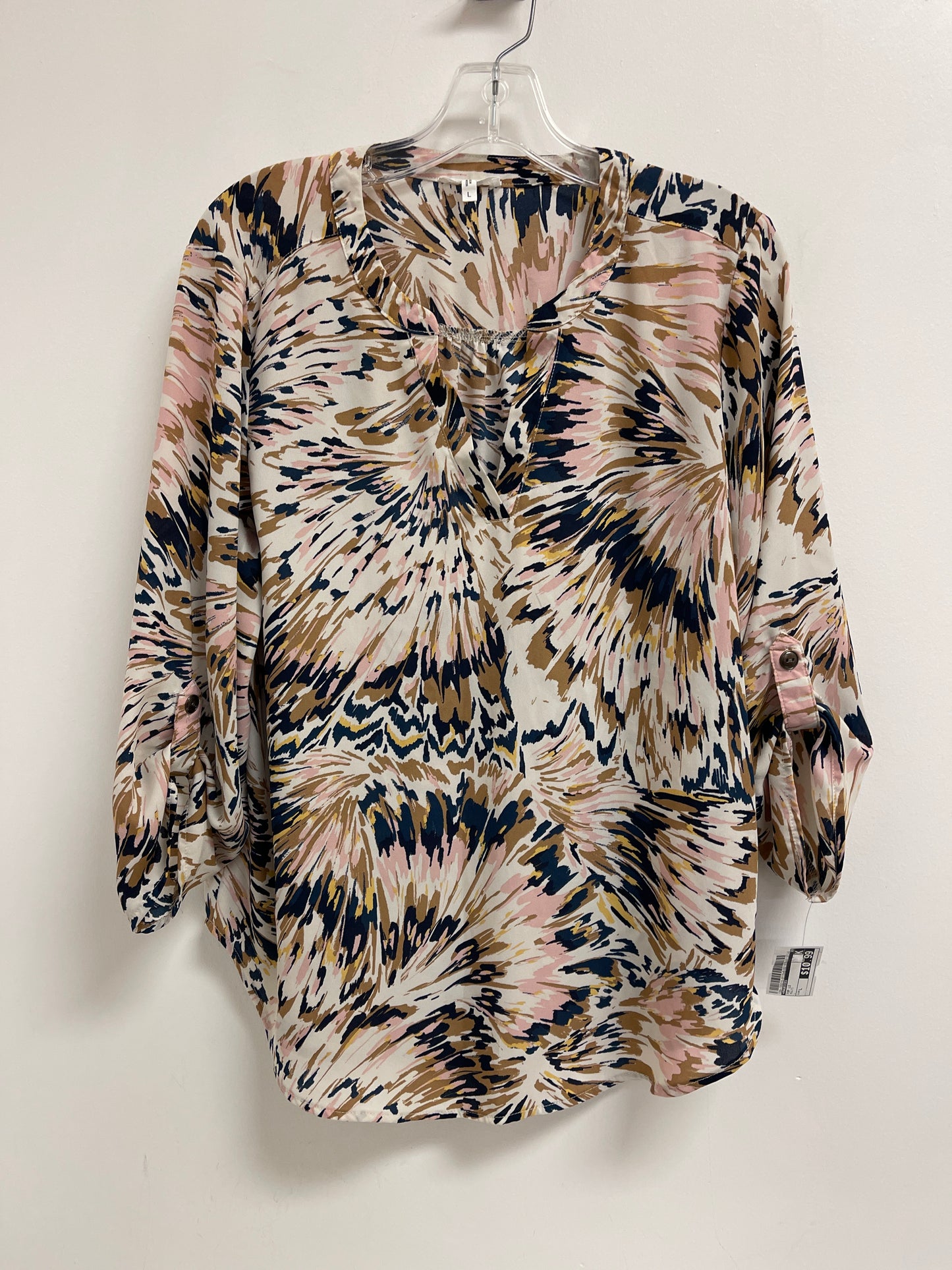 Top Long Sleeve By Maurices In Multi-colored, Size: L