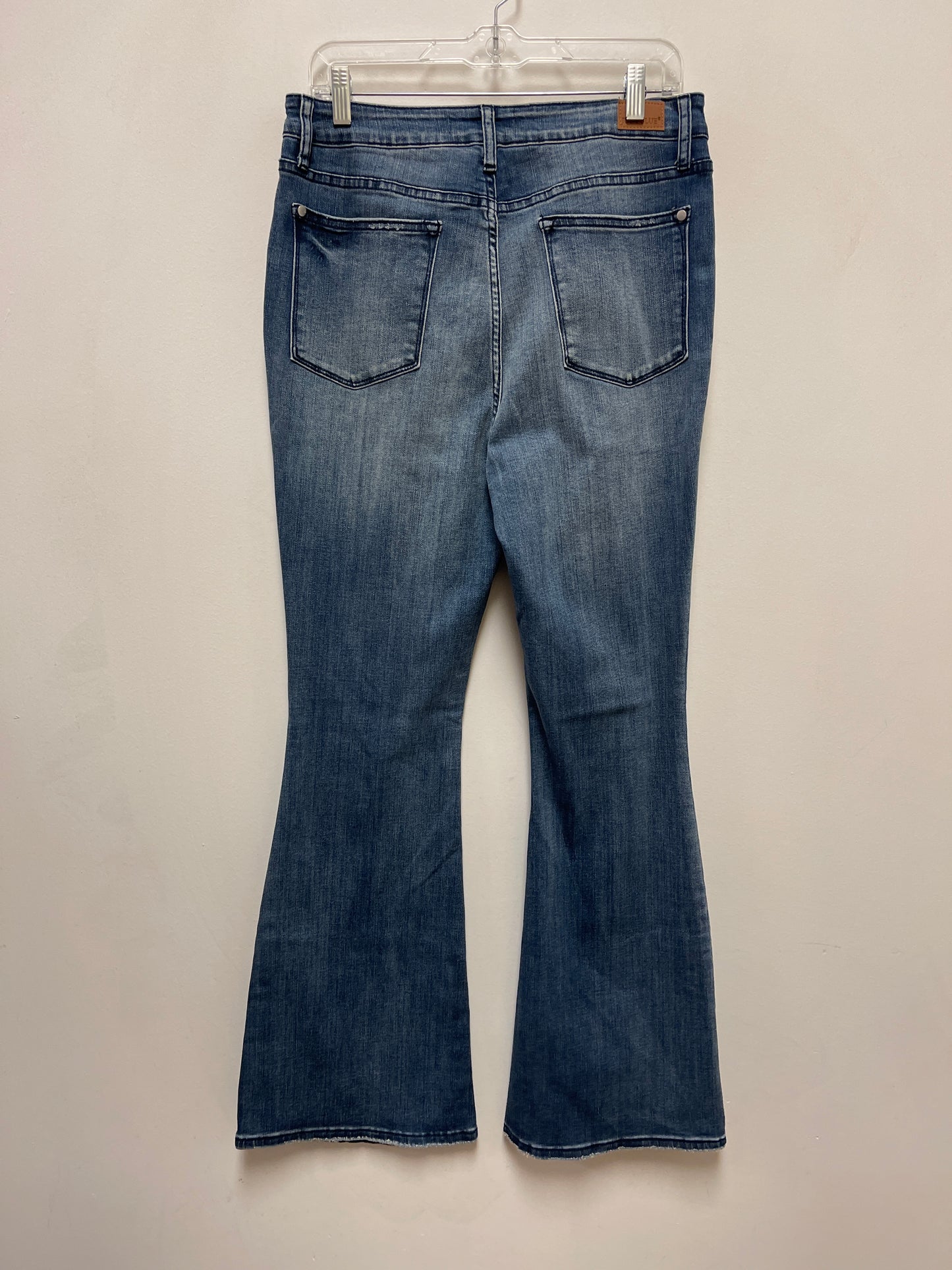 Jeans Flared By Judy Blue In Blue Denim, Size: 14