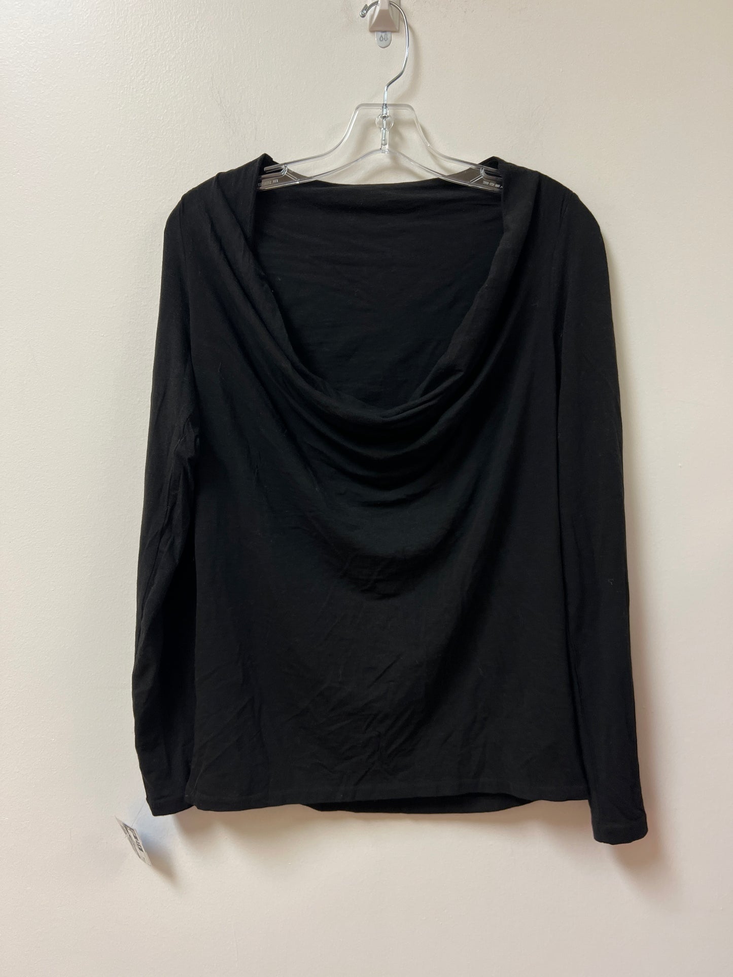 Top Long Sleeve By Clothes Mentor In Black, Size: M