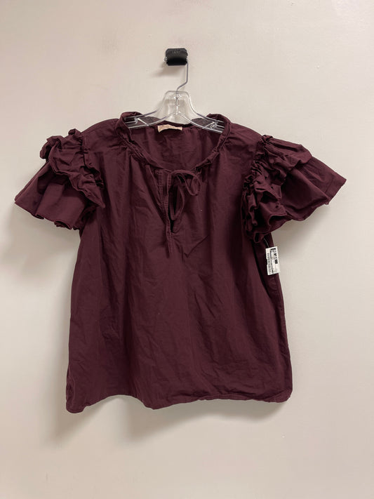 Top Short Sleeve By Clothes Mentor In Red, Size: S