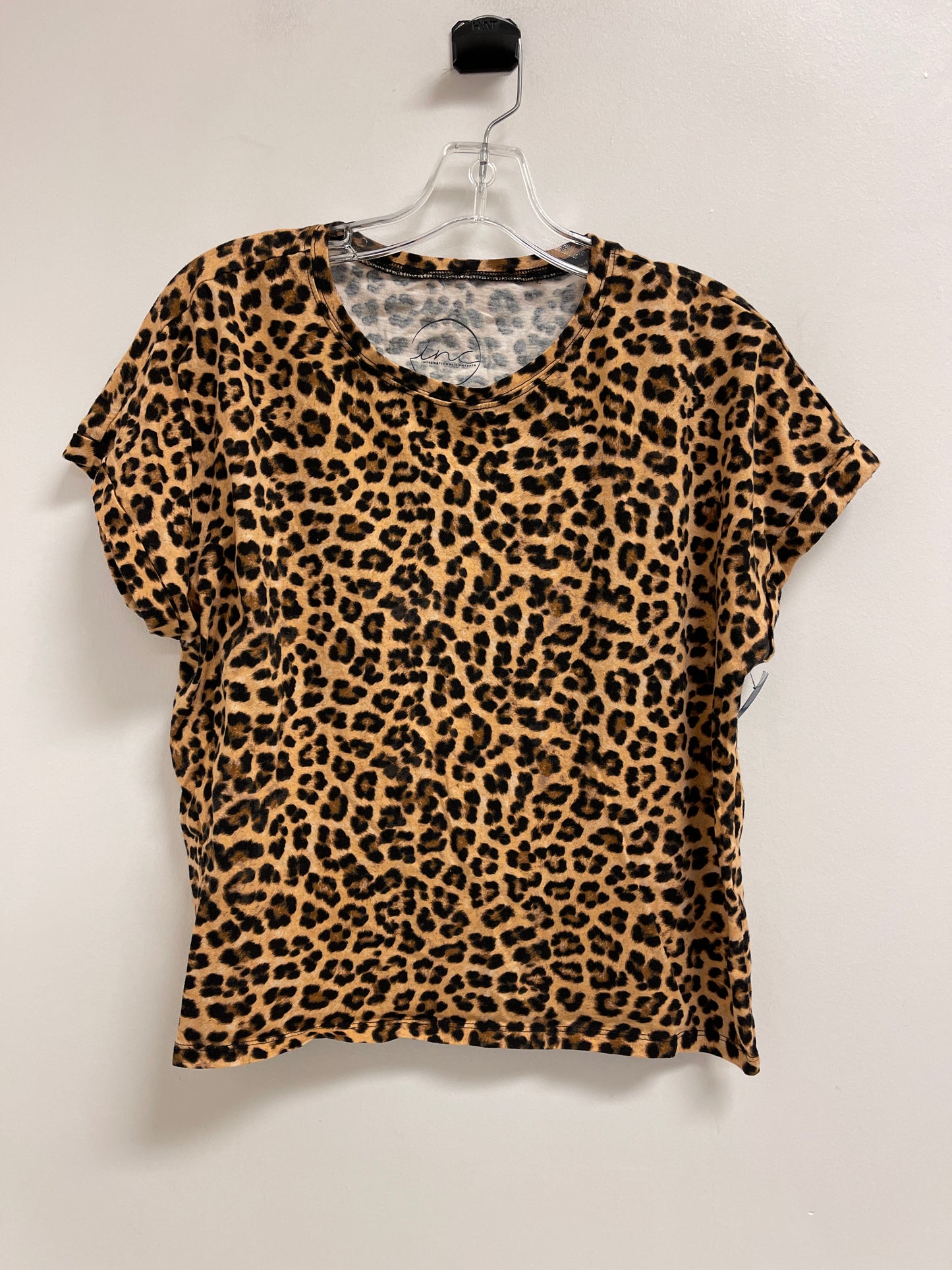 Top Short Sleeve By Inc In Animal Print, Size: M