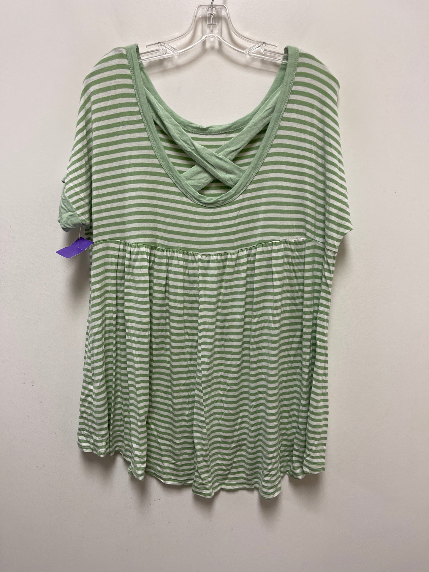 Green Top Short Sleeve Oddi, Size 1x