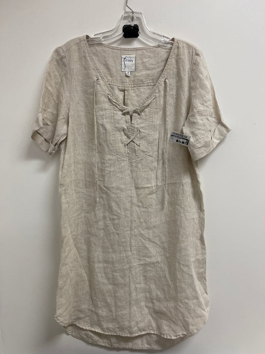 Dress Casual Short By Clothes Mentor In Cream, Size: M