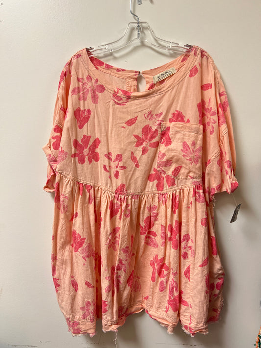 Top Short Sleeve By We The Free In Orange & Pink, Size: Xl