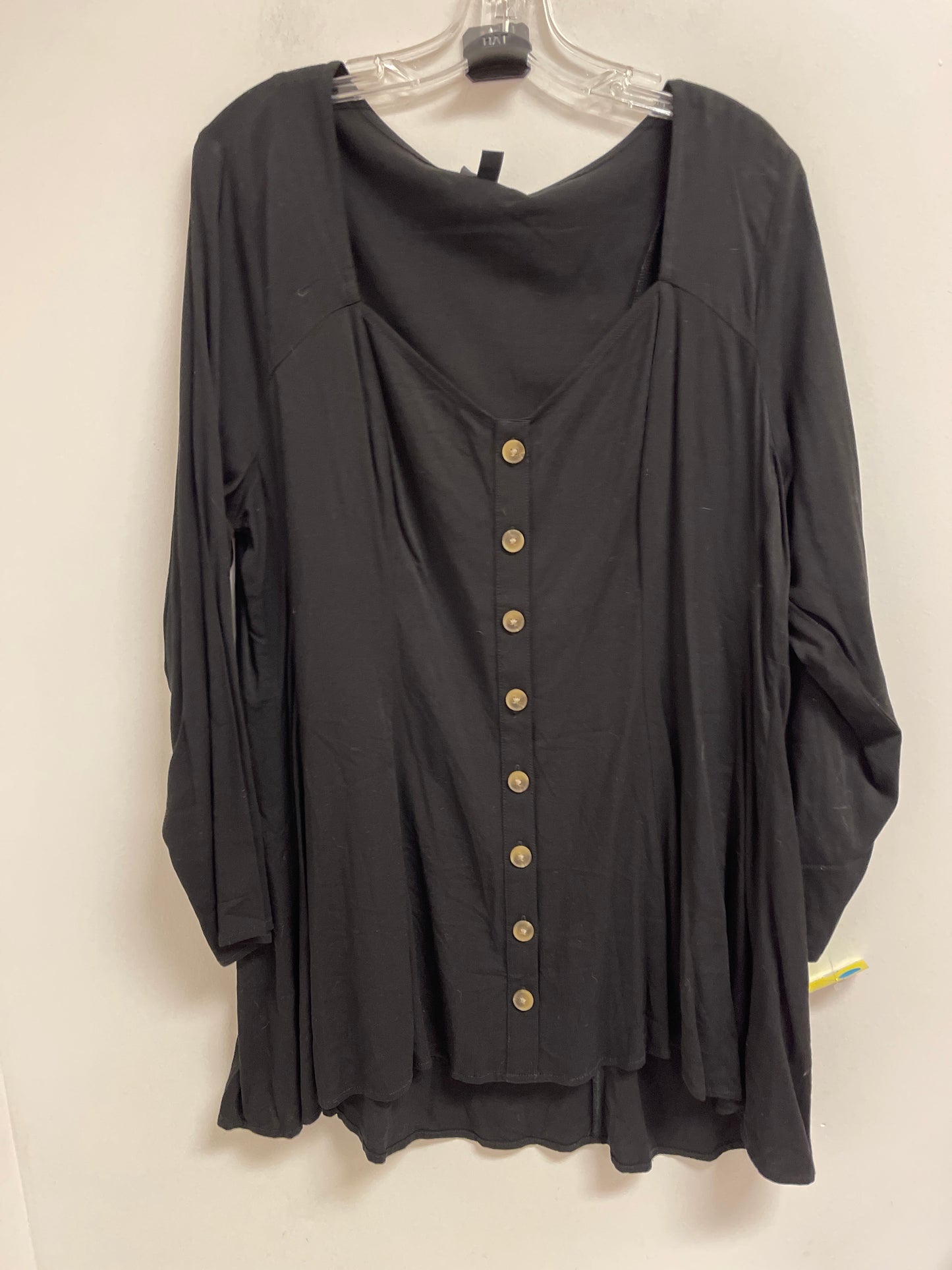 Top Long Sleeve By Torrid In Black, Size: 1x