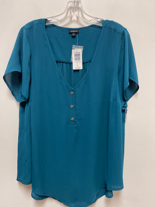 Top Short Sleeve By Torrid In Teal, Size: L