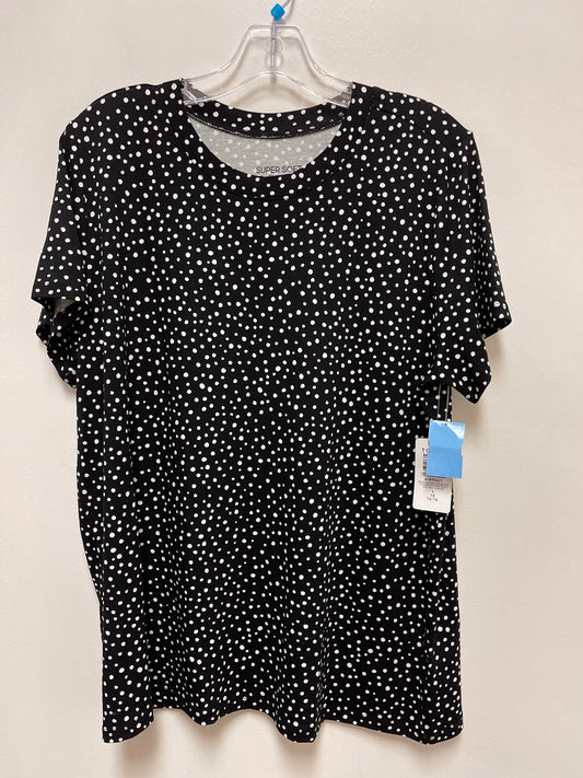 Top Short Sleeve Basic By Torrid In Polkadot Pattern, Size: 1x