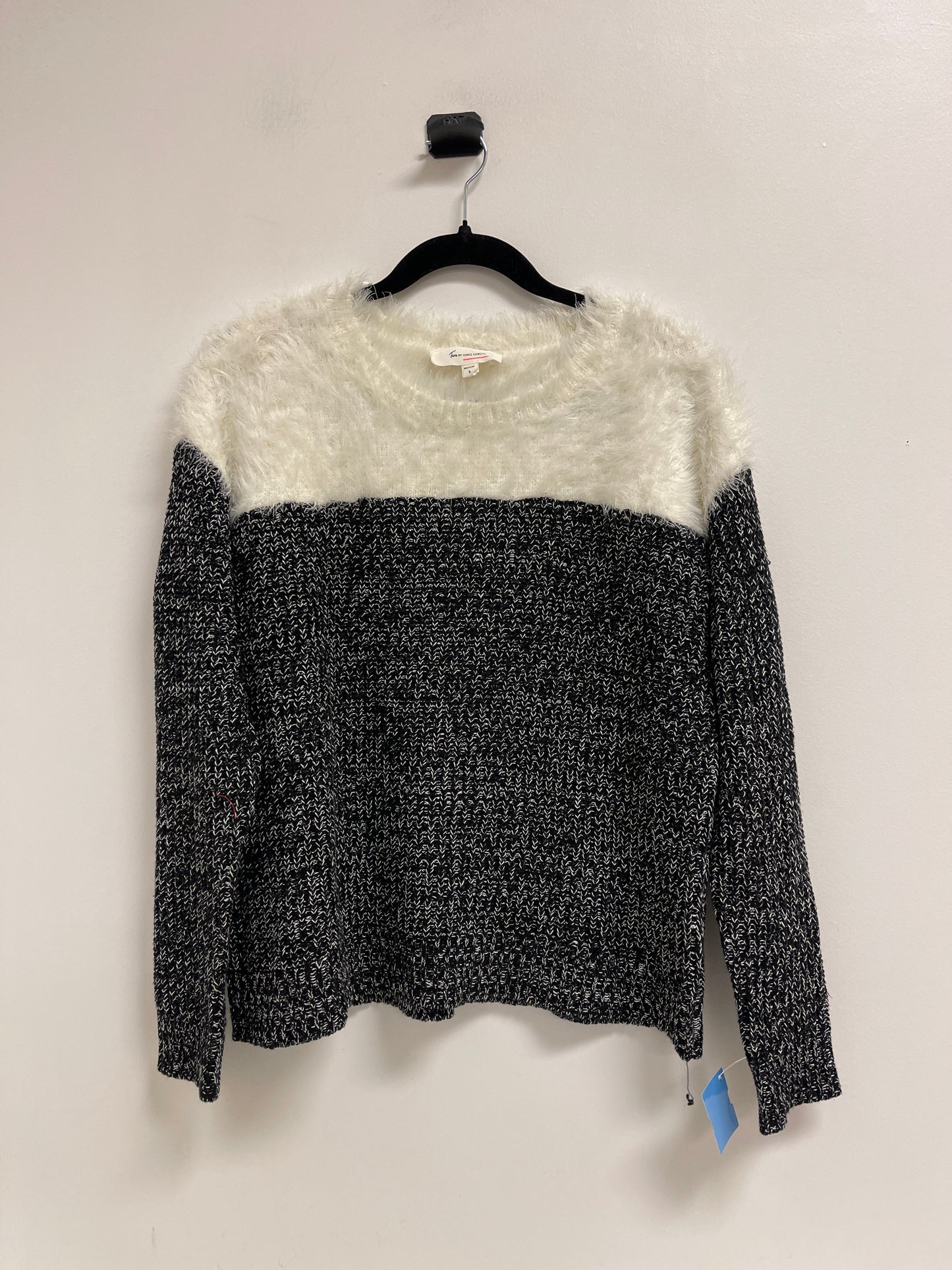 Sweater By Vince Camuto In Black & Cream, Size: S