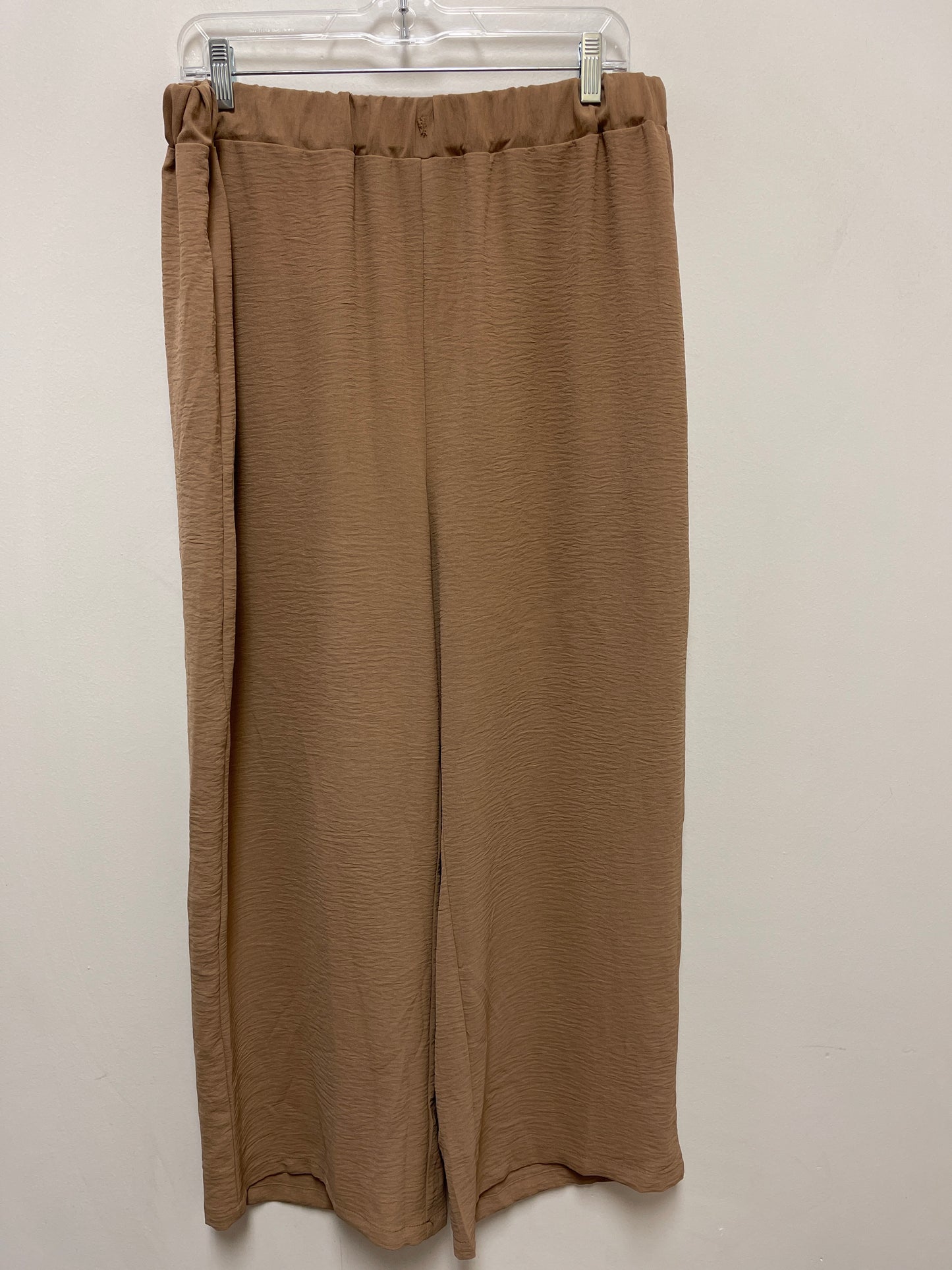 Pants Wide Leg By Clothes Mentor In Tan, Size: Xl