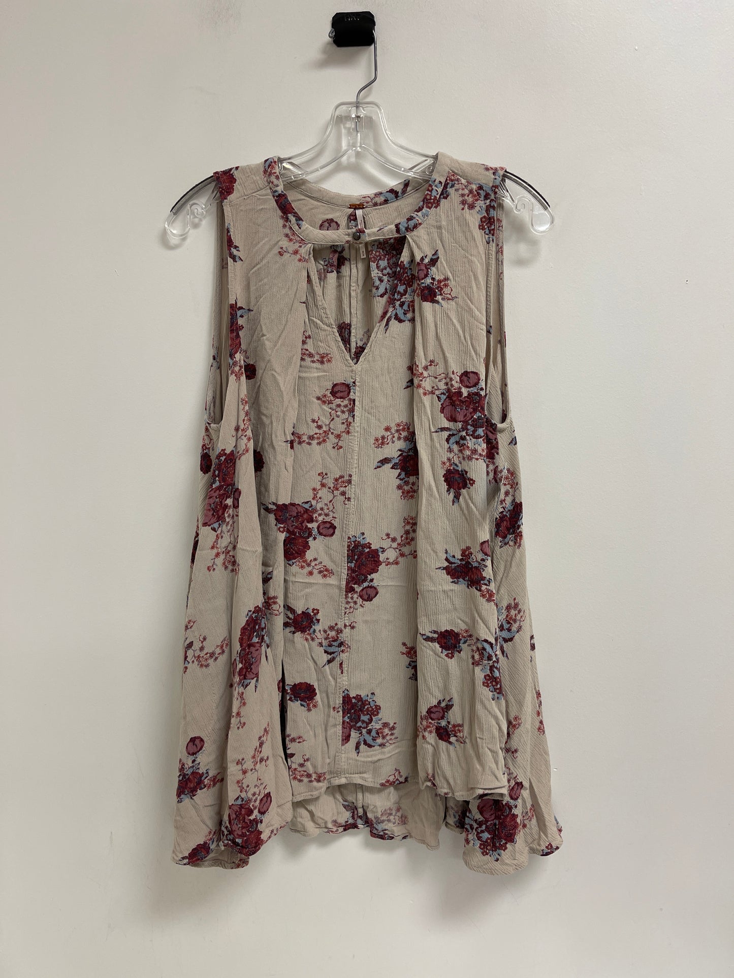 Top Short Sleeve By Free People In Floral Print, Size: M