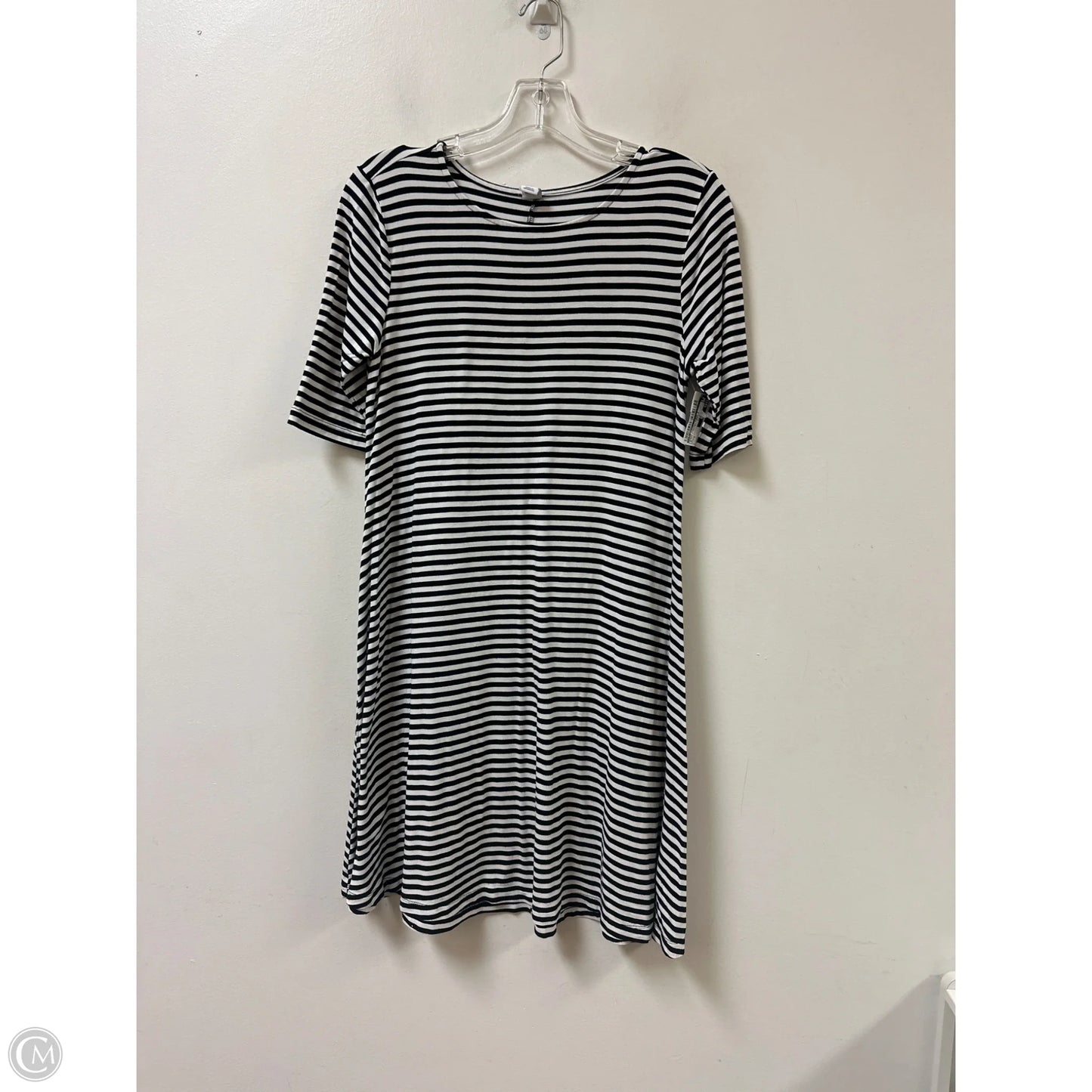 Dress Casual Midi By Old Navy In Black & White, Size: S