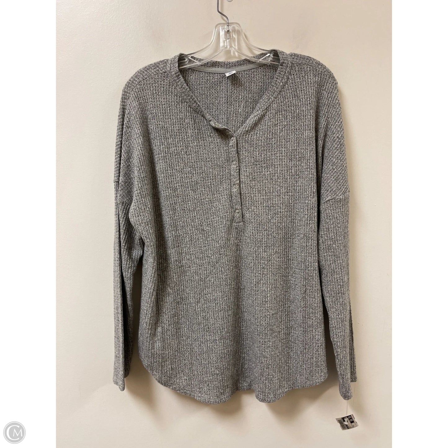 Top Long Sleeve By Old Navy In Grey, Size: M