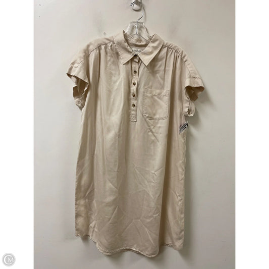 Dress Casual Short By Wonderly In Cream, Size: M