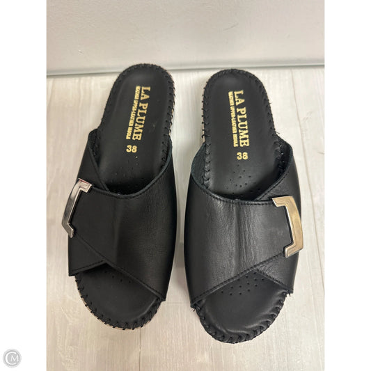 Sandals Flats By Clothes Mentor In Black, Size: 7.5