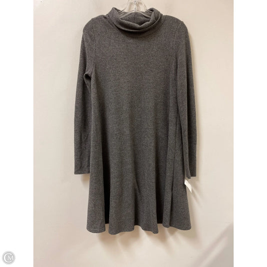 Dress Sweater By Everly In Grey, Size: S
