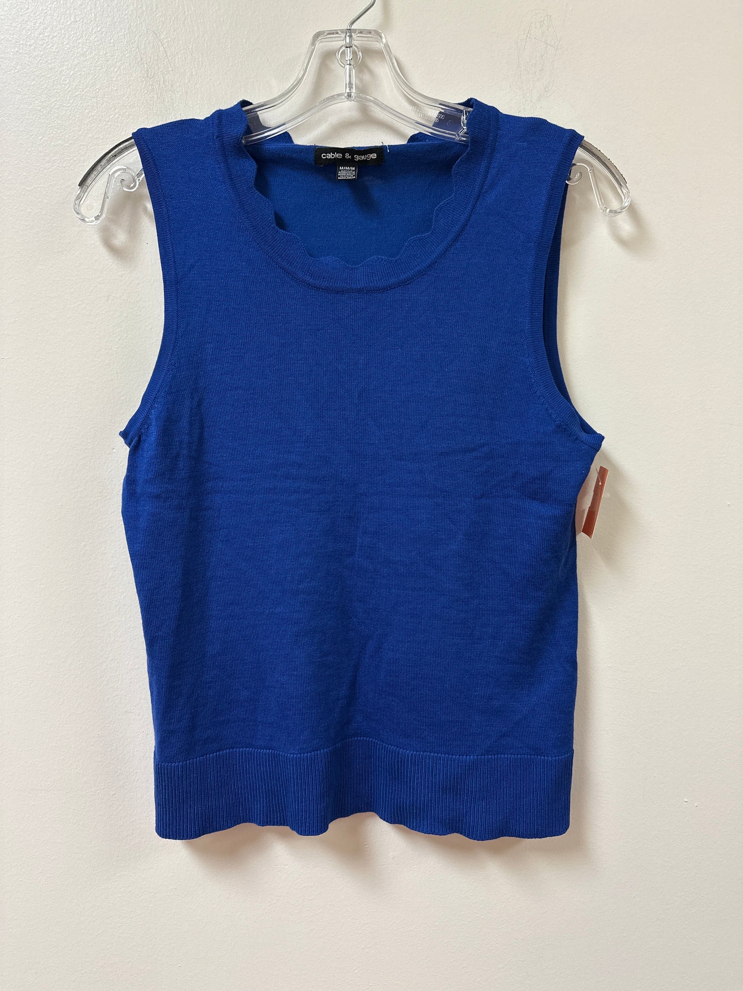 Top Sleeveless By Cable And Gauge In Blue, Size: M