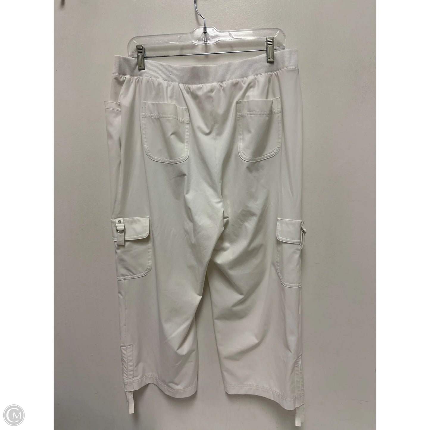 Pants Cropped By Chicos In White, Size: 12