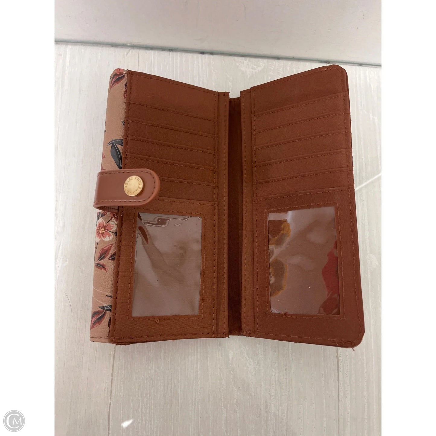 Wallet By Clothes Mentor, Size: Medium