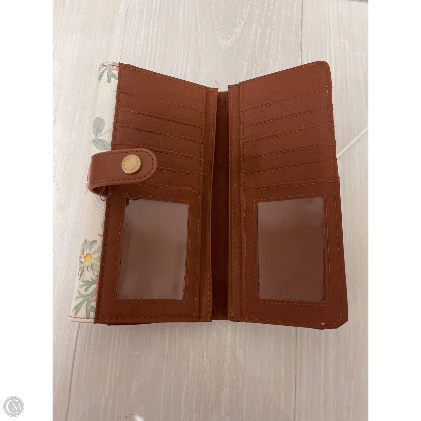 Wallet By Clothes Mentor, Size: Medium