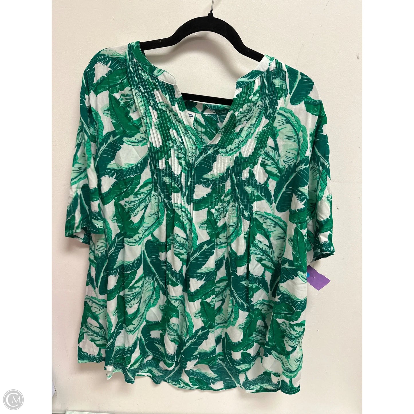 Top Short Sleeve By Old Navy In Green & White, Size: Xl
