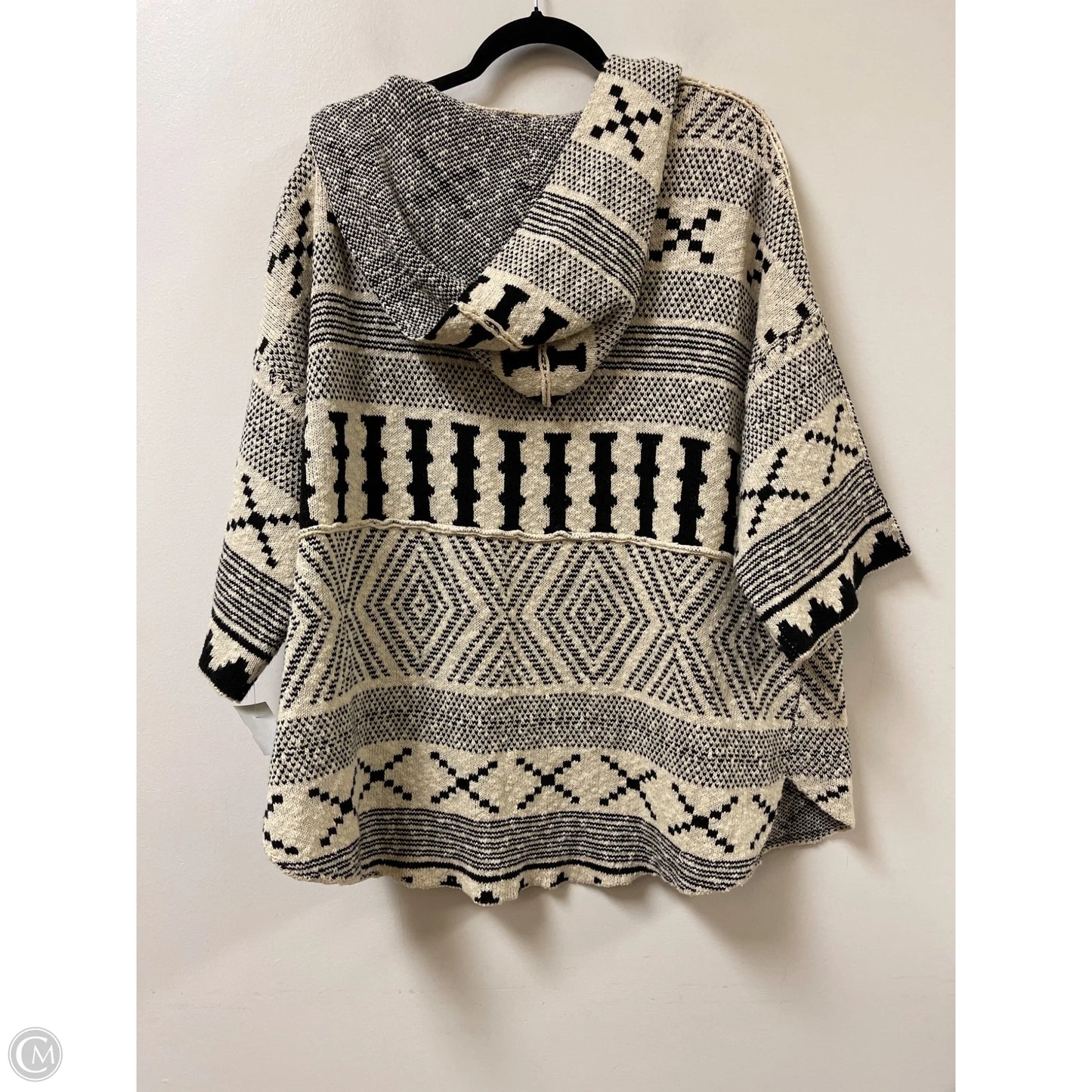 Sweater By Clothes Mentor In Black & Cream, Size: S