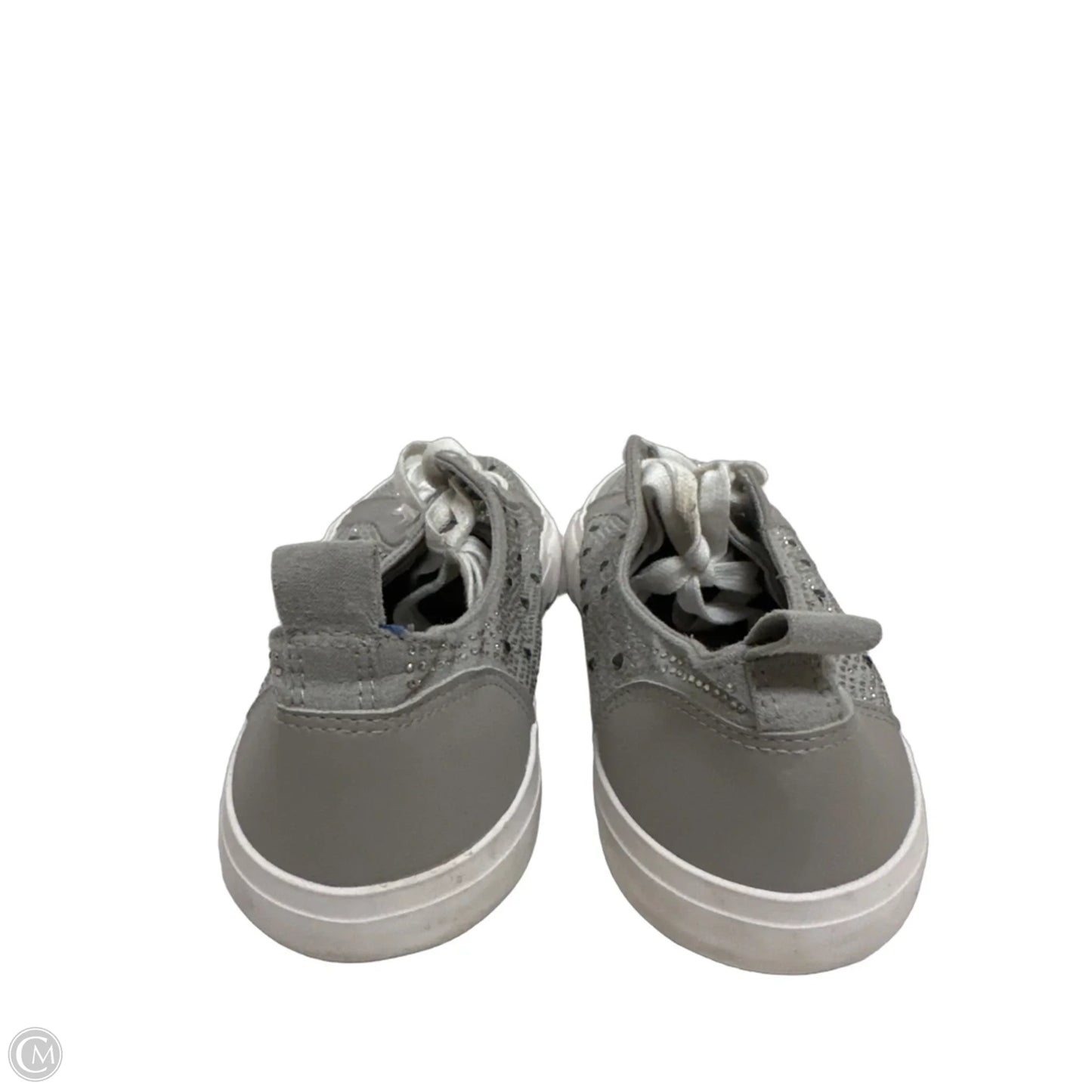 Shoes Sneakers By Torrid In Silver, Size: 11